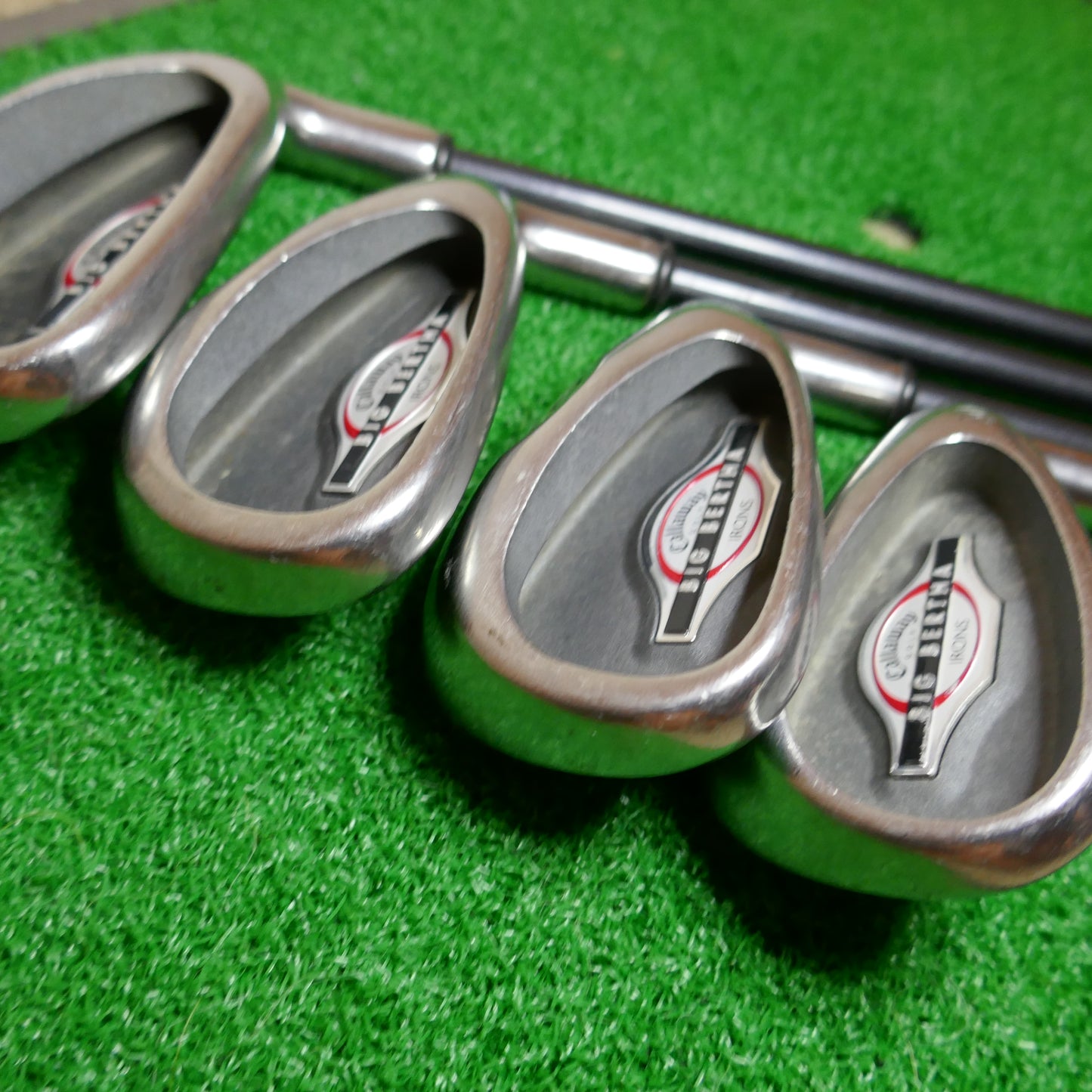 Callaway Big Bertha 2004 Iron Set (7-PW)