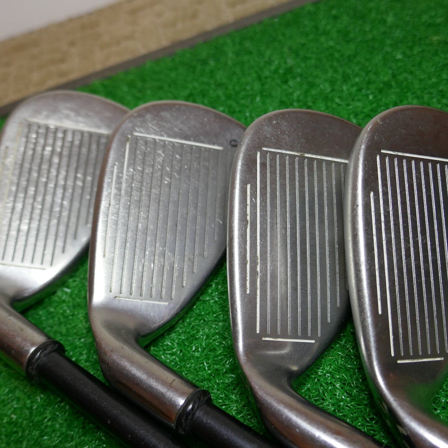 Callaway Big Bertha 2004 Iron Set (7-PW)