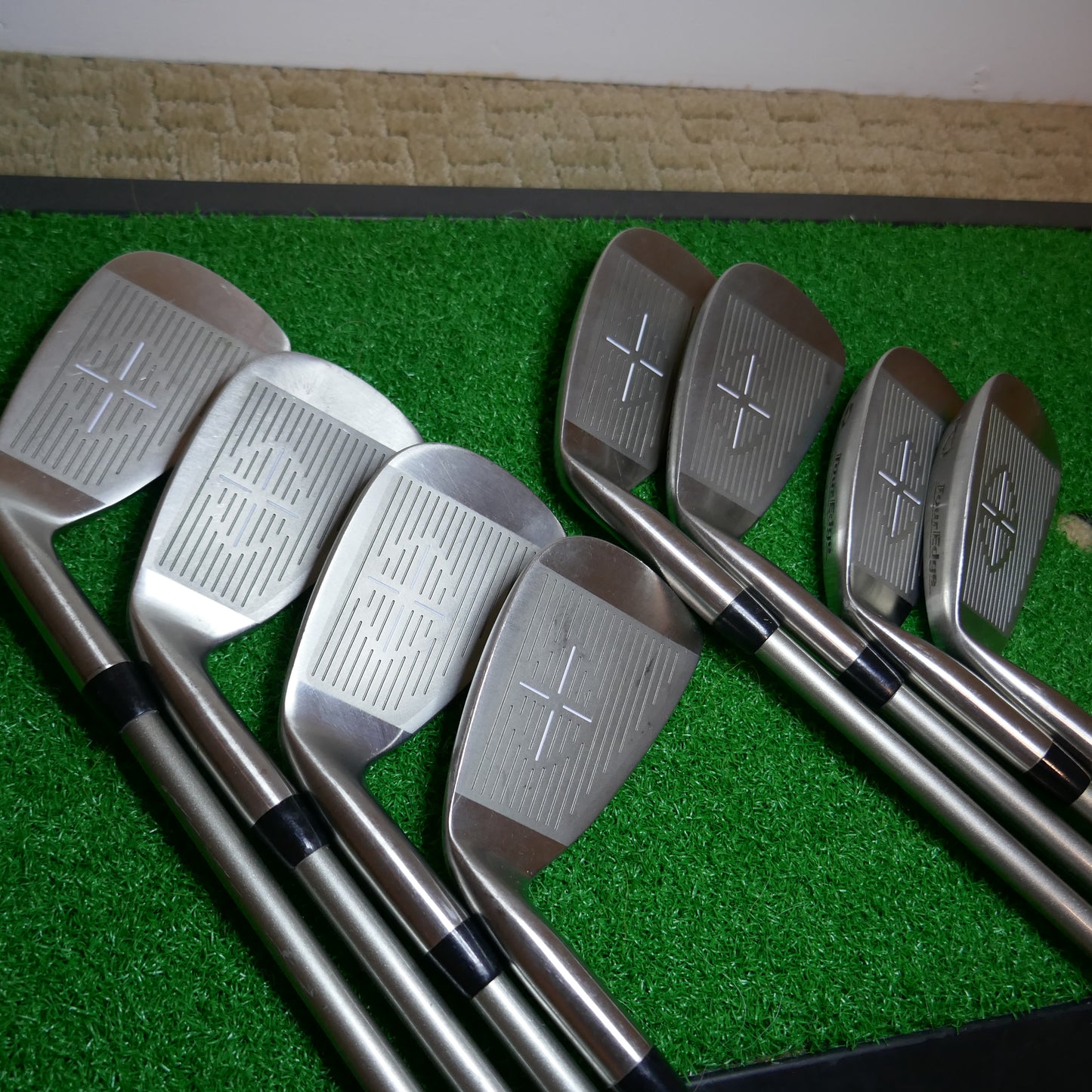 Tour Edge Bazooka Titanium Iron Set (3-PW)