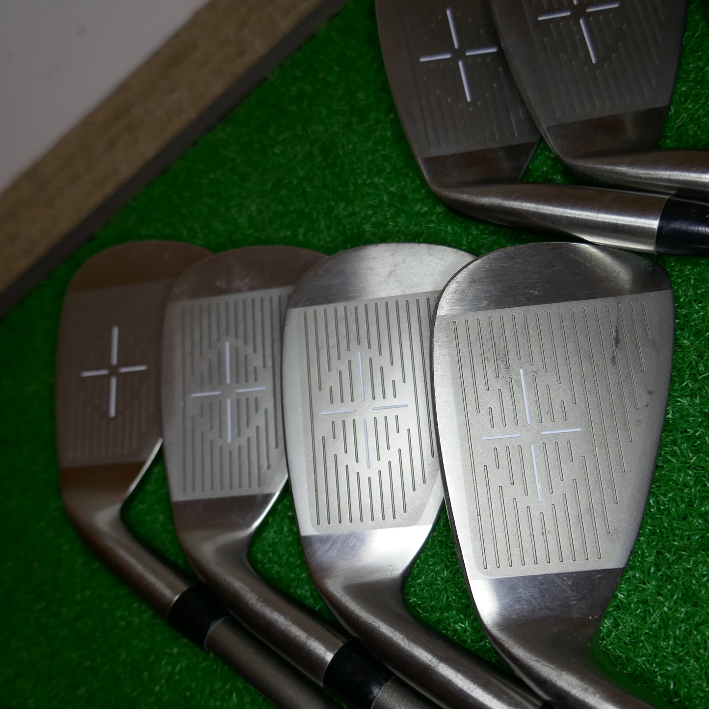 Tour Edge Bazooka Titanium Iron Set (3-PW)
