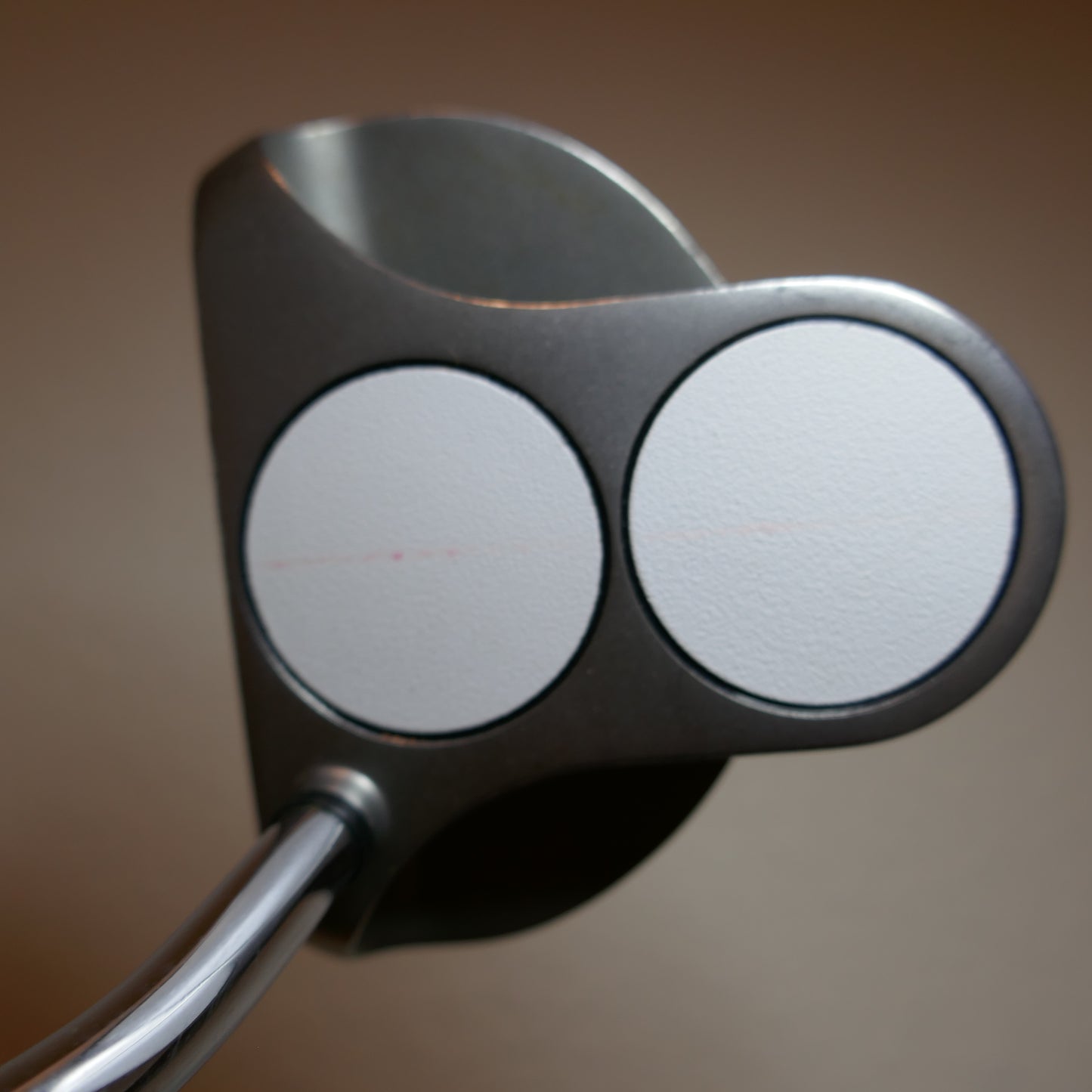 Odyssey White Hot 2-Ball Mid Armlock Putter