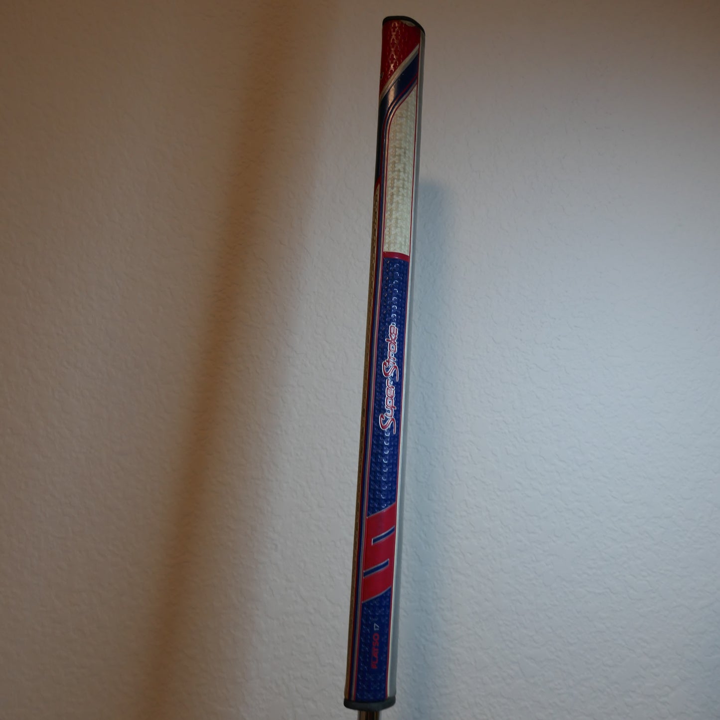 Odyssey White Hot 2-Ball Mid Armlock Putter