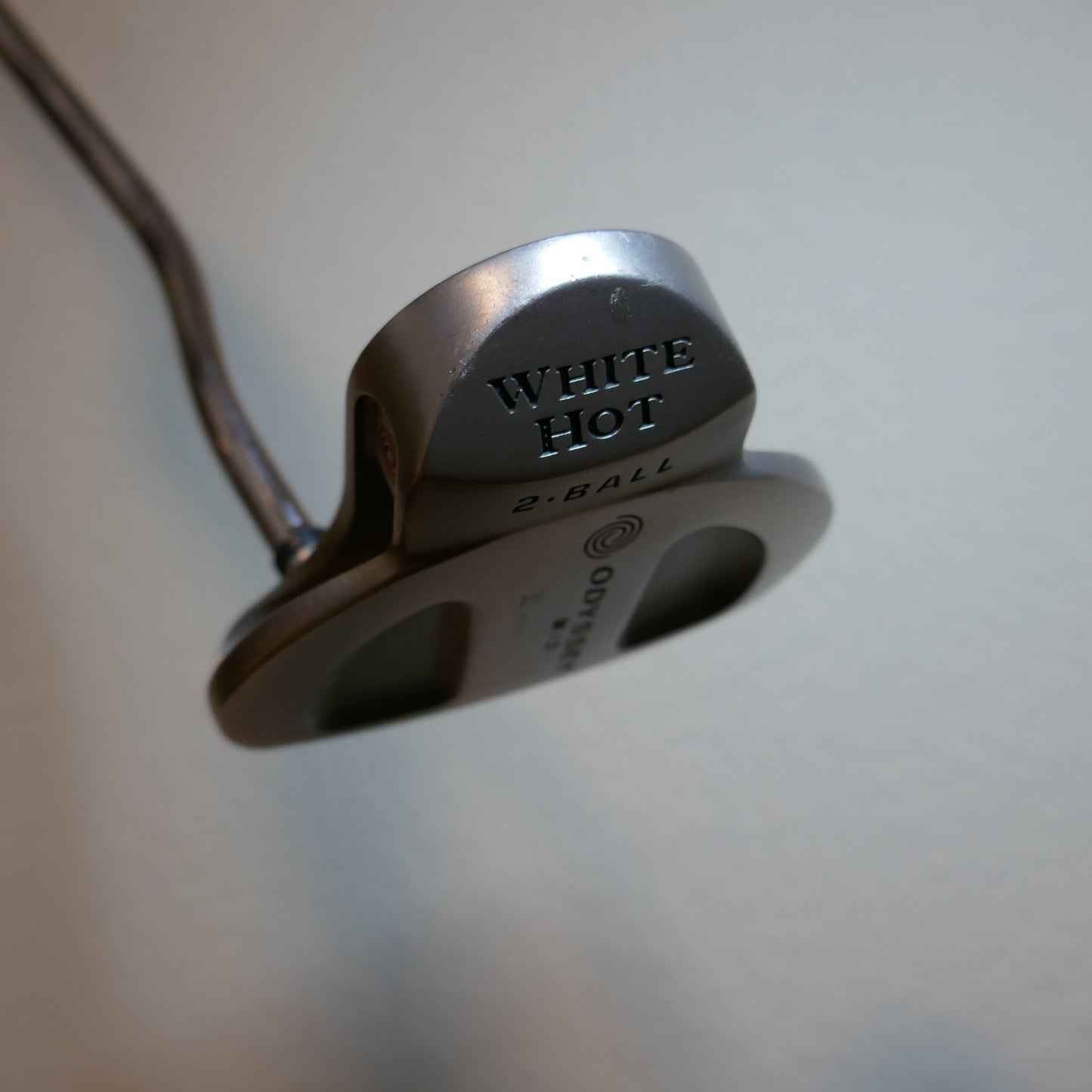 Odyssey White Hot 2-Ball Mid Armlock Putter
