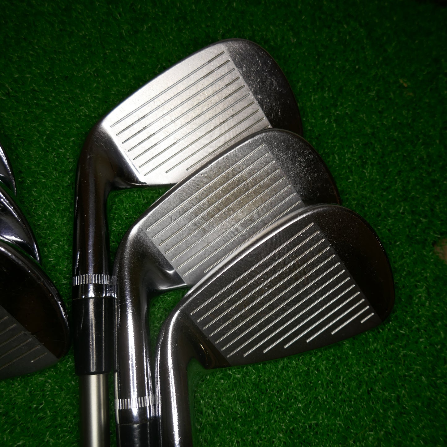 Used Wilson Staff CB Iron Set  (Regular Flex) | Right Hand
