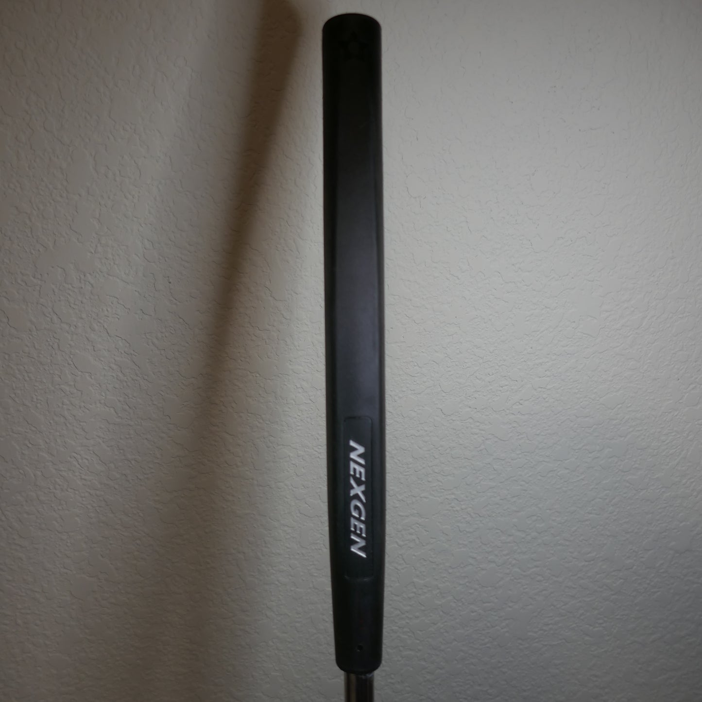 Used Scotty Cameron GoLo 5 Mallet Putter 33" | Right Hand