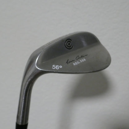 Cleveland Tour Action Reg 588 56° Sand Wedge | Left Hand