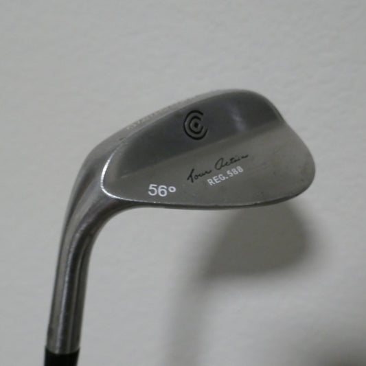 Cleveland Tour Action Reg 588 56° Sand Wedge | Left Hand